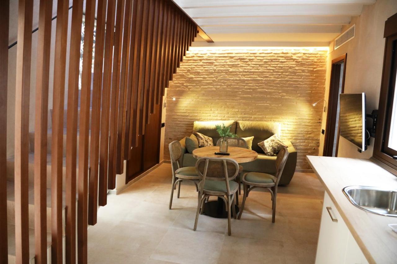 Casa Senorial Del Siglo XVIII Aparthotel Seville Ngoại thất bức ảnh