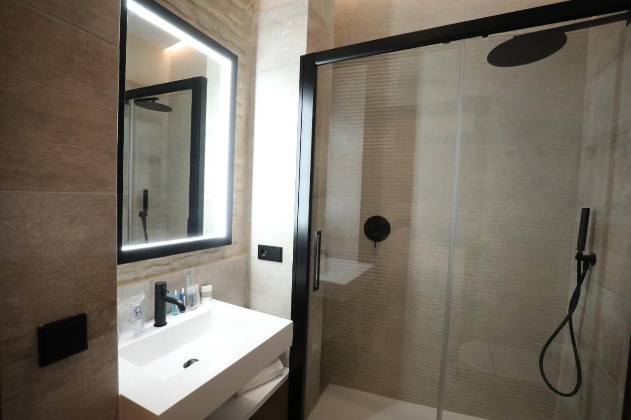 Casa Senorial Del Siglo XVIII Aparthotel Seville Ngoại thất bức ảnh