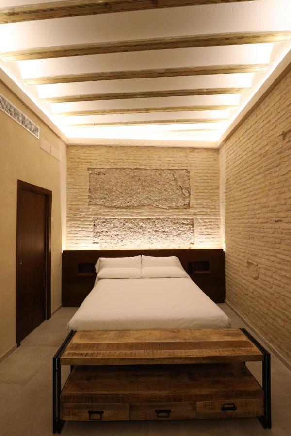 Casa Senorial Del Siglo XVIII Aparthotel Seville Ngoại thất bức ảnh