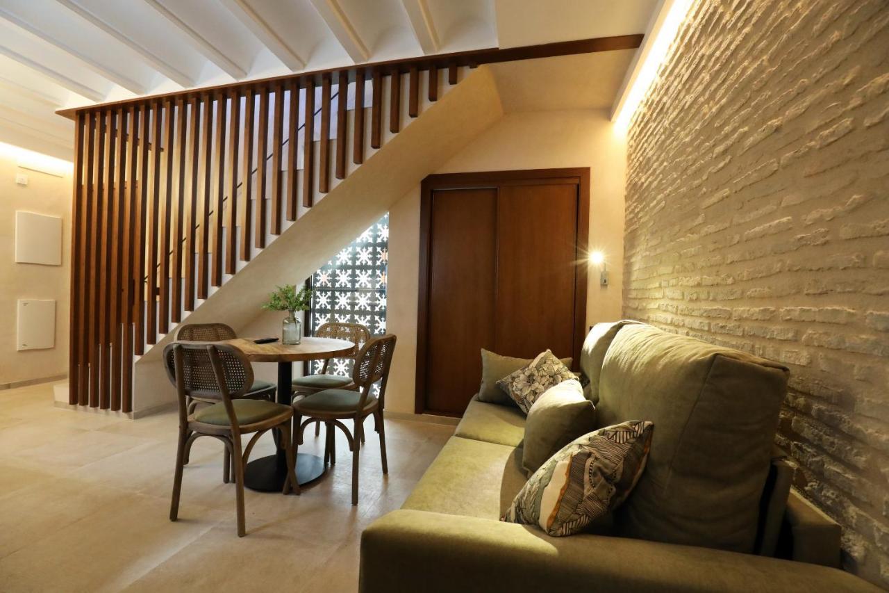 Casa Senorial Del Siglo XVIII Aparthotel Seville Ngoại thất bức ảnh