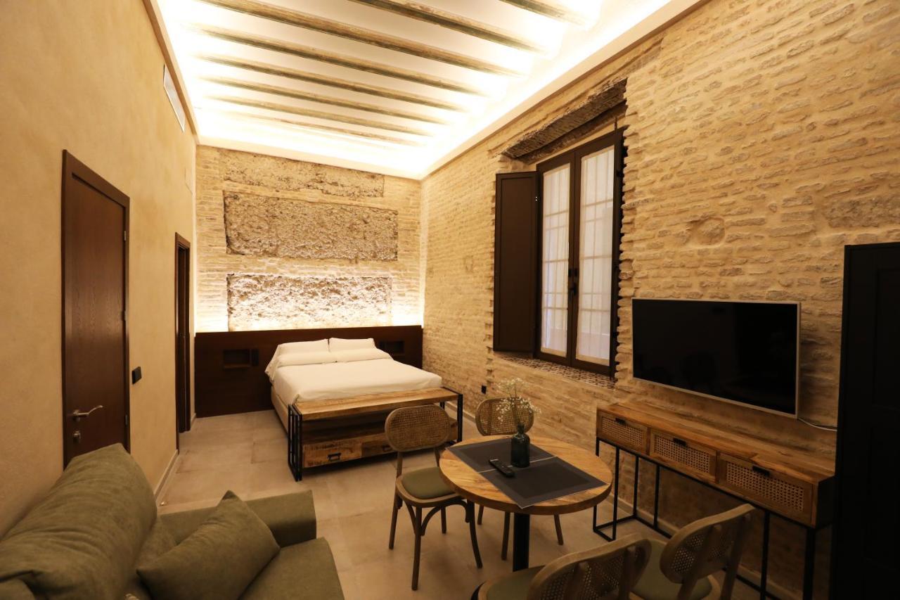 Casa Senorial Del Siglo XVIII Aparthotel Seville Ngoại thất bức ảnh