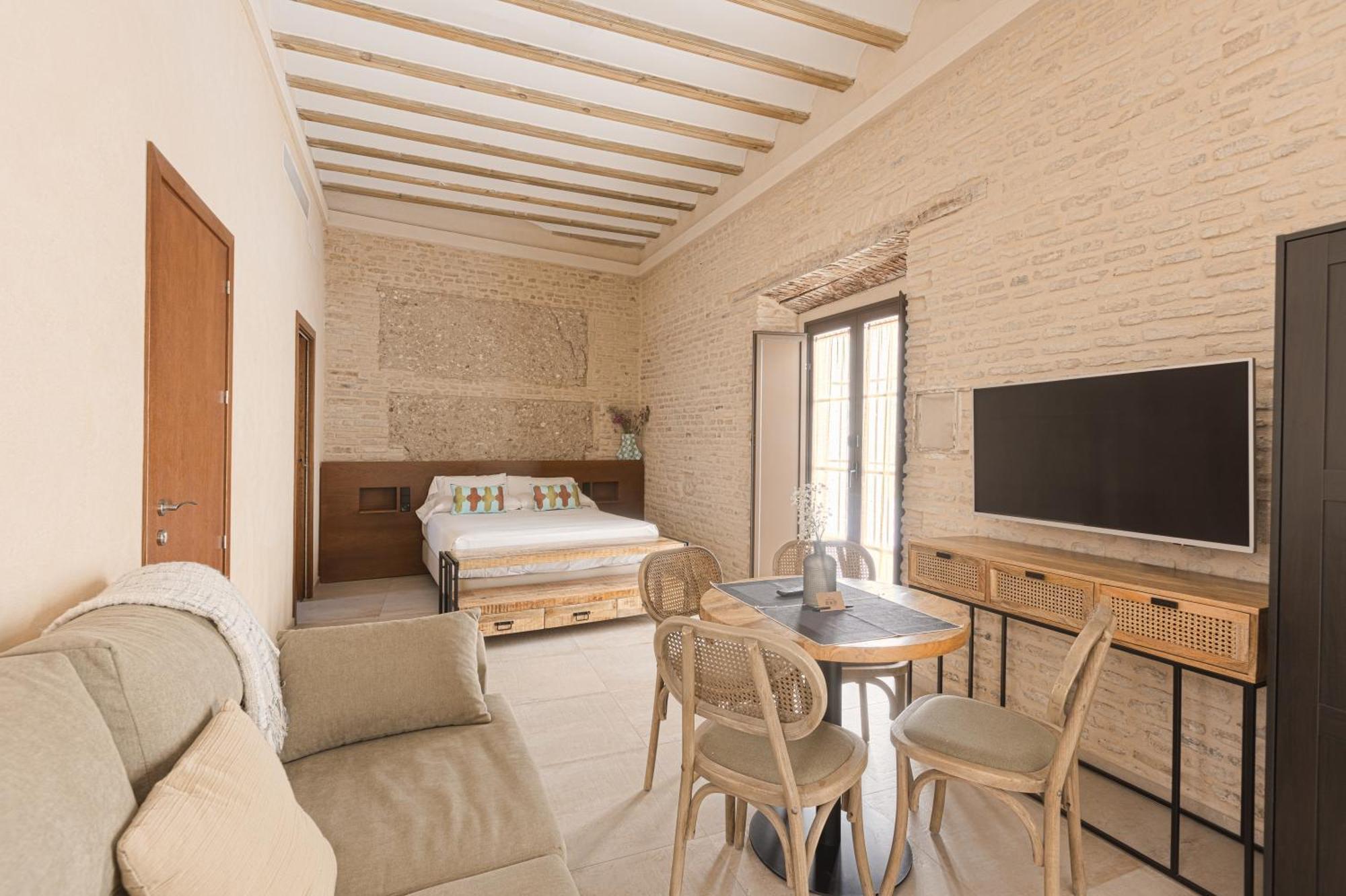 Casa Senorial Del Siglo XVIII Aparthotel Seville Ngoại thất bức ảnh