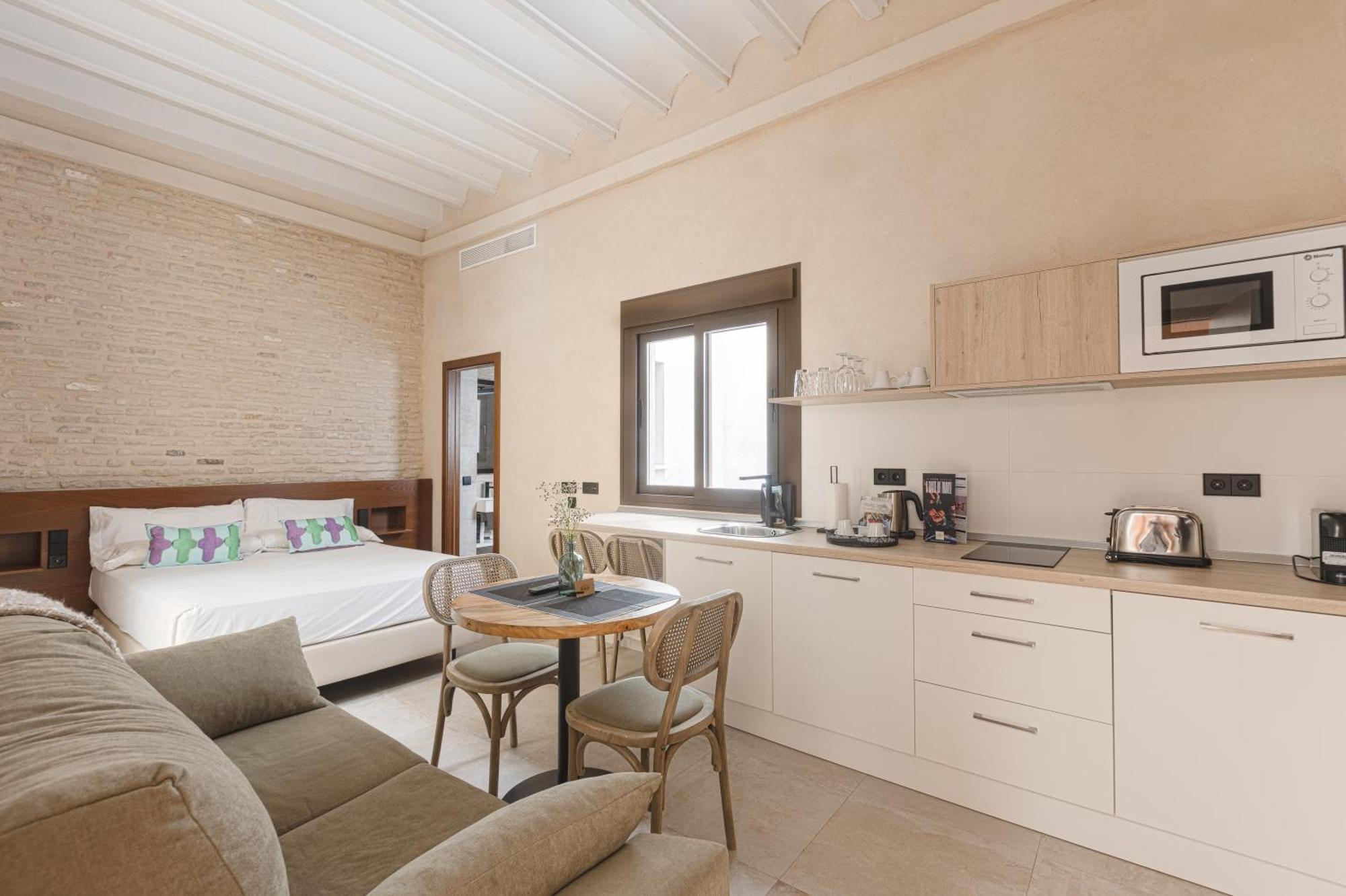 Casa Senorial Del Siglo XVIII Aparthotel Seville Ngoại thất bức ảnh